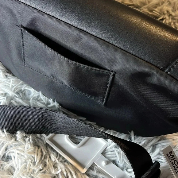 New! Michael Kors crossbody bag - Picture 10 of 10
